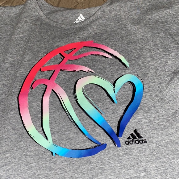Adidas shirt - Picture 3 of 4